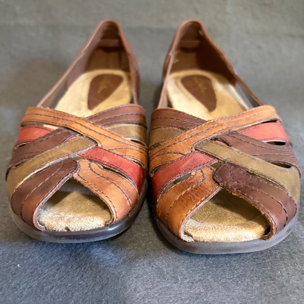 Thom McAn Dharma II Flats Womens 8W Brown Leather Strappy Open Toe Shoes Core